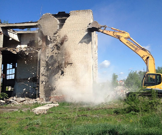 Демонтаж зданий в Реутове и  Московской области